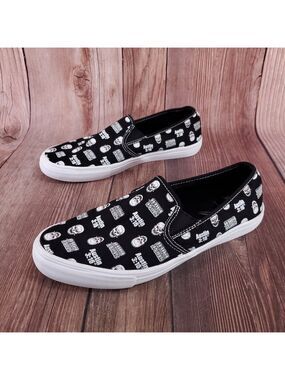 Chalk Line Apparel Mens Size 11 Slip On Low WWE Stone Cold Steve Austin 3:16